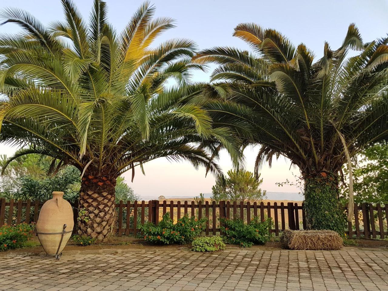 Il Drago Vakantieboerderij Mirabella Imbaccari
